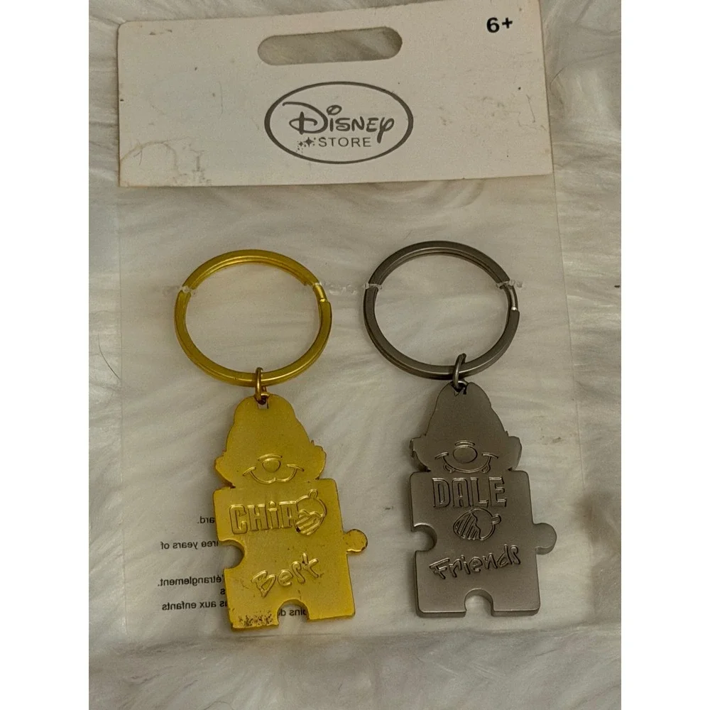 Disney Store Chip and Dale Best Friends Puzzle Piece Keychain Set Gold Silver